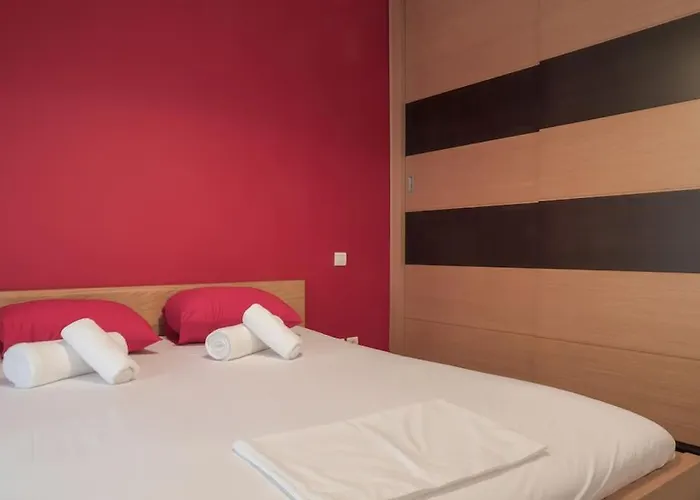 5 Min From Papageorgiou Free Indoor Parking * テッサロニキ