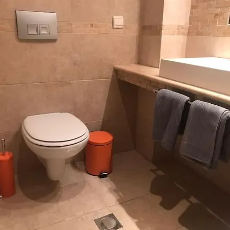 5 Min From Papageorgiou Free Indoor Parking Lejlighed