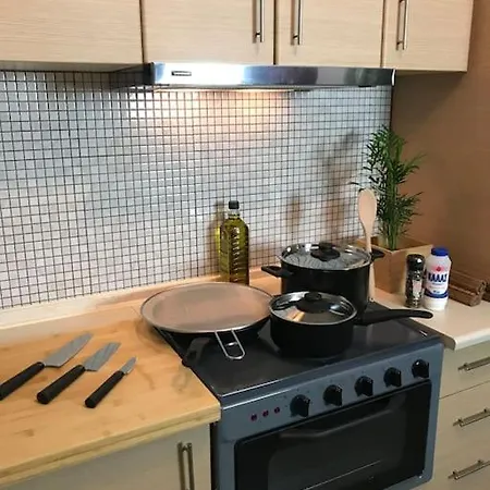 5 Min From Papageorgiou Free Indoor Parking Apartment